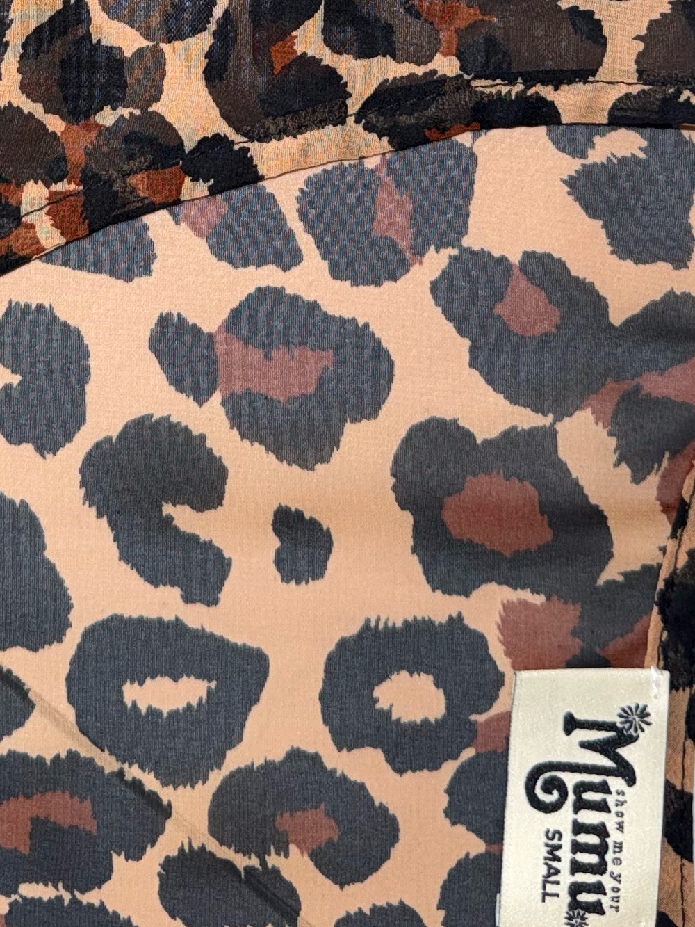 Show Me Your Mumu Leopard Print Sheer Oversized Top Small Boho Animal Print - Picture 7 of 7
